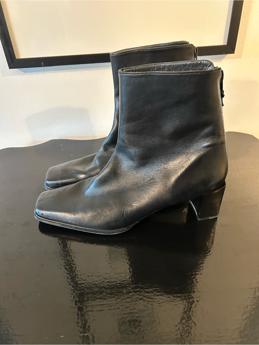 Stuart Wheitzman Sleek Black Square-Toe Ankle Boots Size 11 - Picture 2 of 13